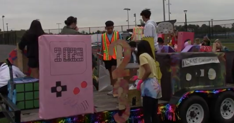 SCA builds floats ahead of the Homecoming Parade