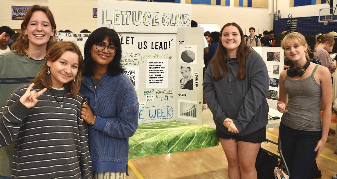 Sophie Armstrong, Nicole Roy, Charmi Palem, Claire Votta and Kelly Walsh pose for Lettuce Club.
